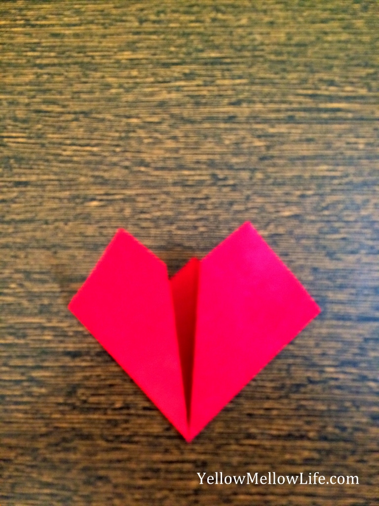 A Heart-Filled Box - Valentine's Day Origami Hearts for Fathers - Yellow  Mellow Life